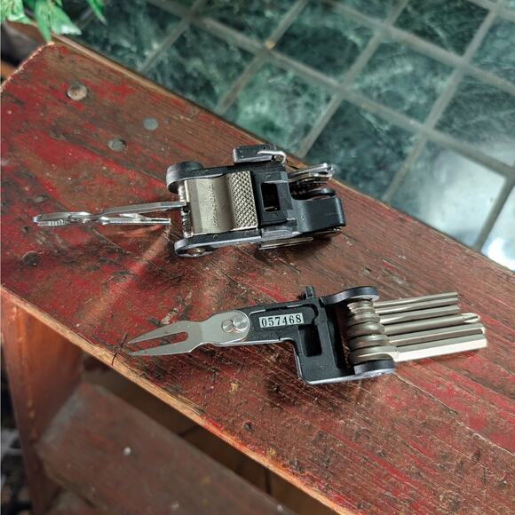 Topeak Vintage McGuyver 33 Multi Function Folding Tool Camp Hike Bike Fish T1336 - Picture 5 of 10